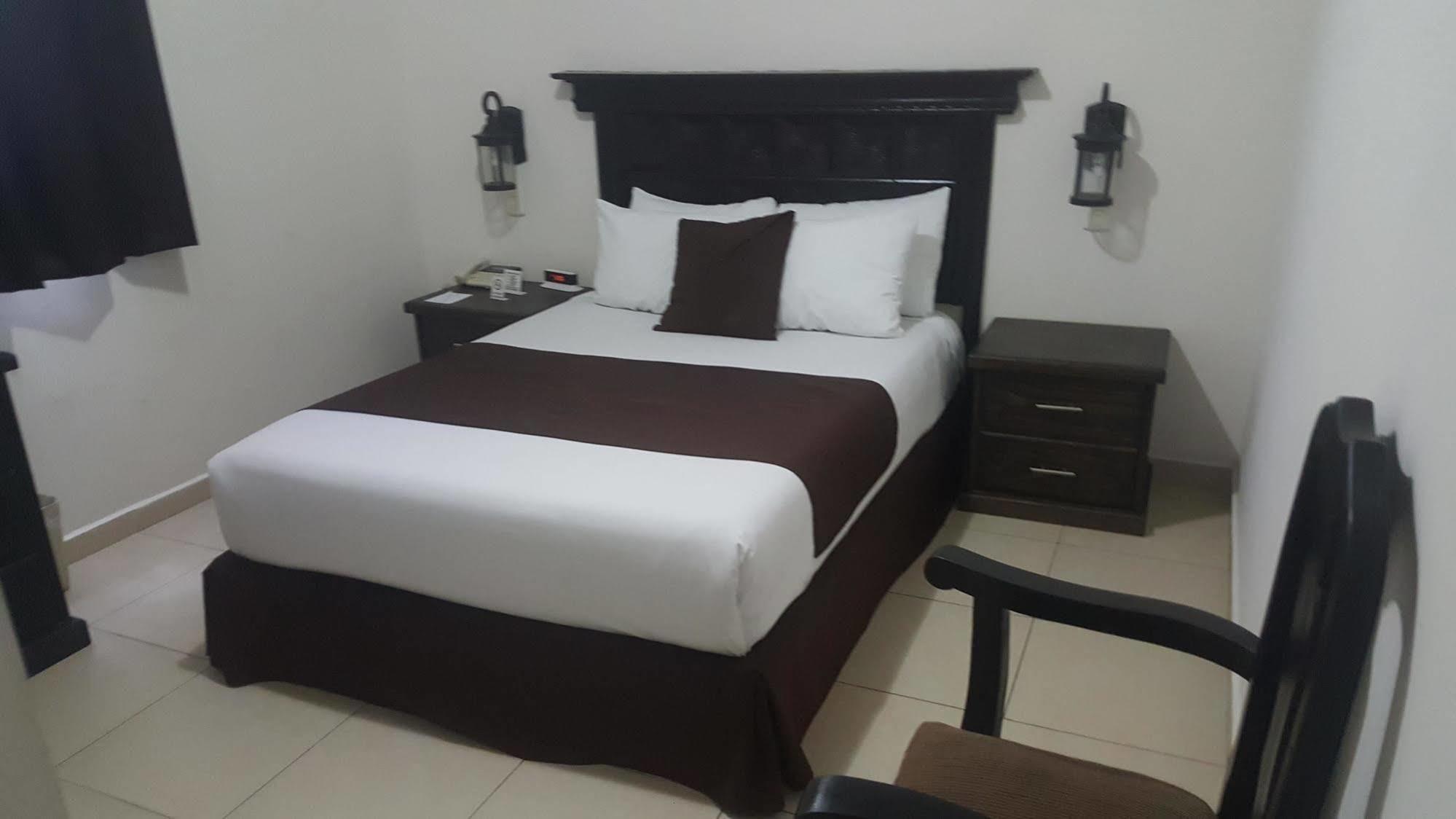 Hotel Go Inn Monclova Exteriér fotografie