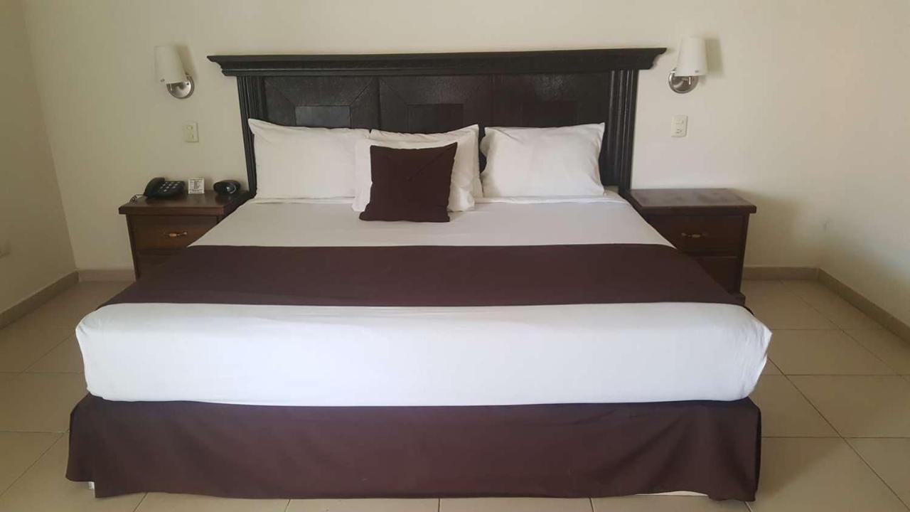 Hotel Go Inn Monclova Exteriér fotografie